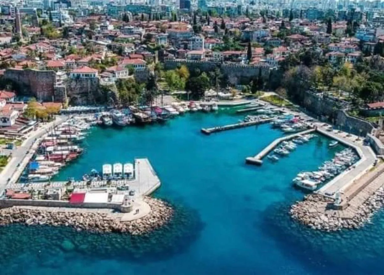 Apartament Kaleici Muhtesem Dizayn Harika Teras Keyfi Ev Antalya